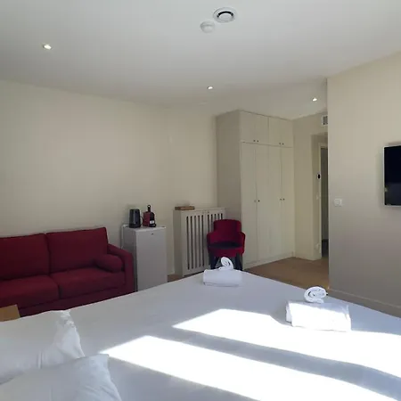 Hotel Alma